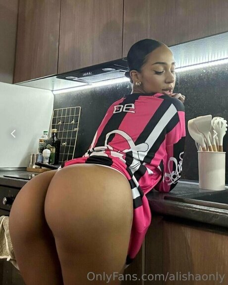 Aalishass Alishakone model nudes archive