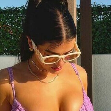 Claire Woods nudes actress img