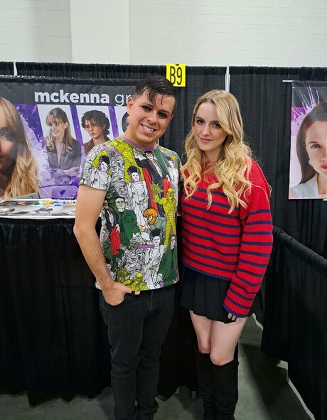 Mckenna Grace beautiful pornstar img