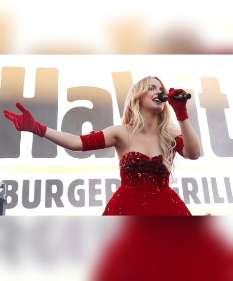 Mckenna Grace pornographic star galleries