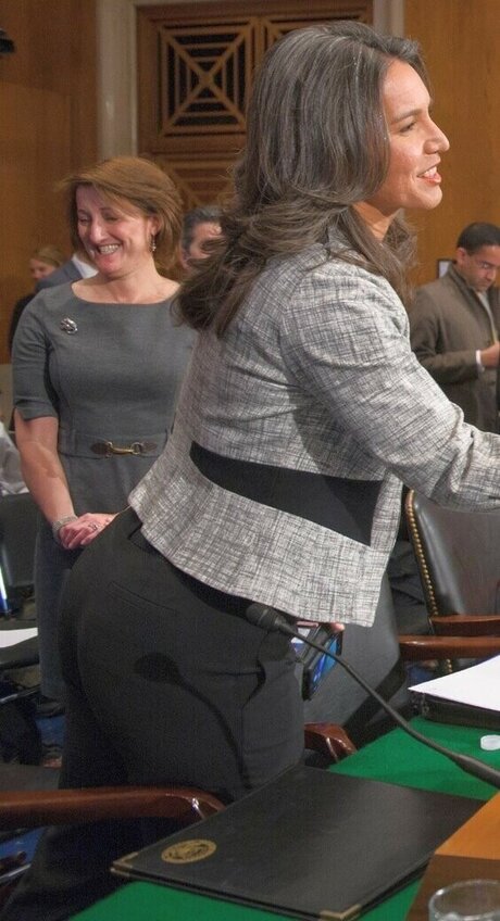 Tulsi Gabbard star hot photos