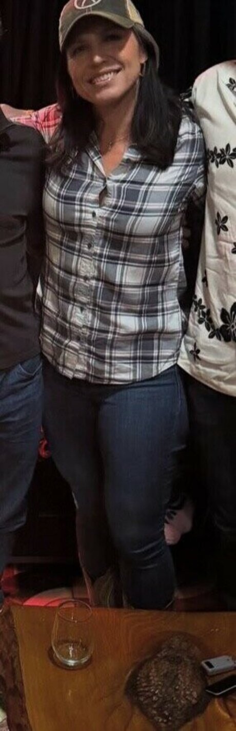 Tulsi Gabbard adult model pic