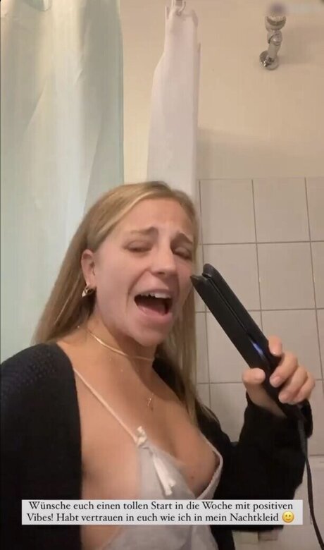 Alina Sophie Holst beautiful actress picture