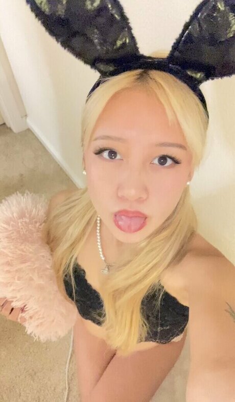 Venawong pornstar xxx pics