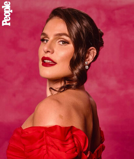 Ilona Maher sex model picture