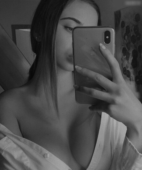 Luisa Senn nice actress pictures