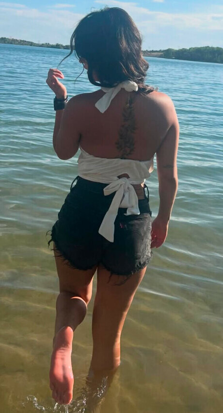 Arleigh Burke star adult gallery