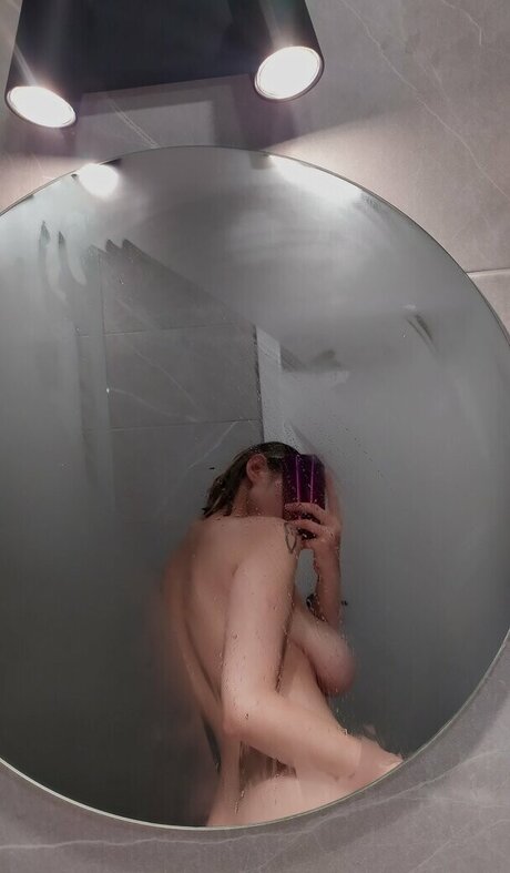 mini__pi g Profile pic