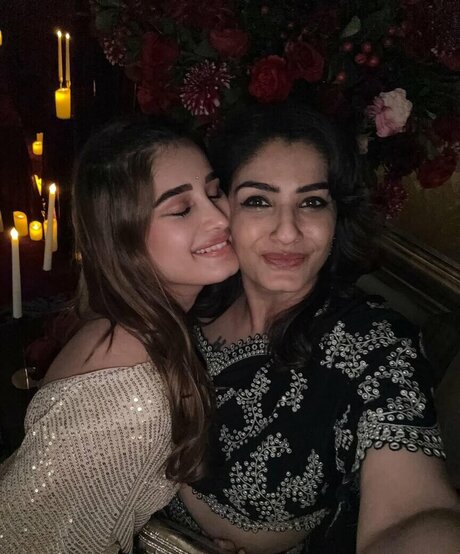 Rasha Thadani nice pornstar gallery