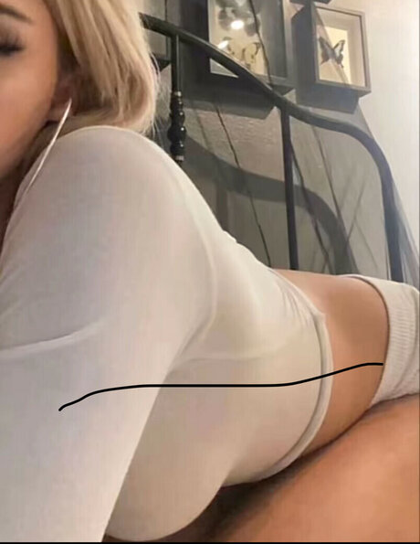 maya zrv star nudes photo