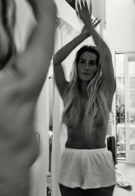 swimsuit onlyfans nudes photo