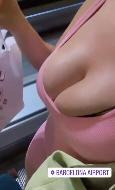 nude young onlyfans top picture