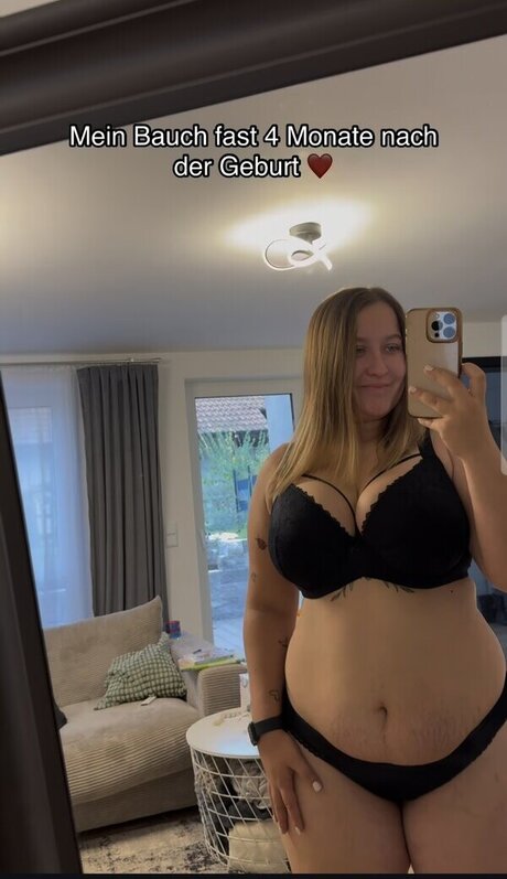 endlich zufrieden model hot pics