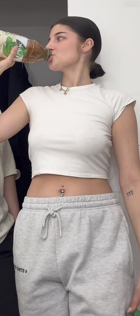 Nikelein pornstar sexy picture