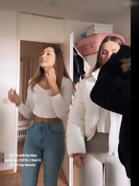 Mimi rasch star hot picture