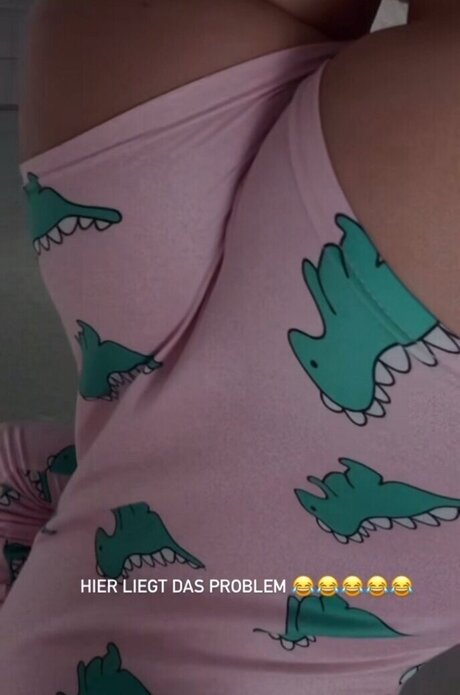 Julia R mmelt pornstar hd pic