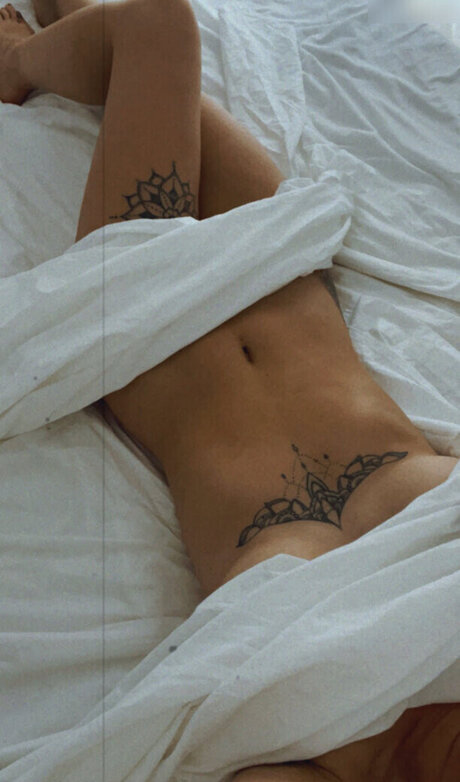 Julia R mmelt star beautiful img