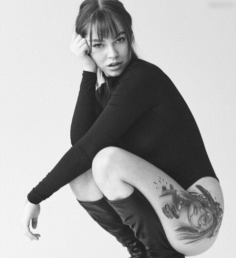 Tizeax top star gallery