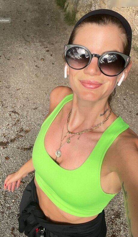 Simone Sevignani high quality actress picture