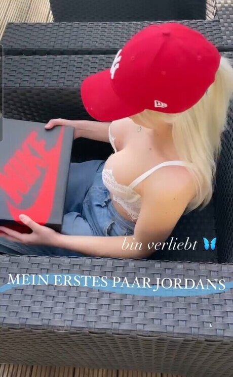 Kim Schiele hot model galleries