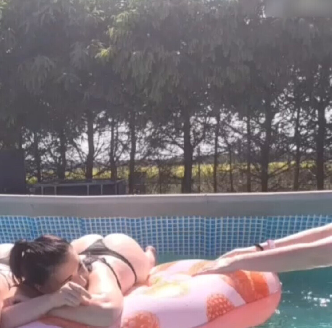 Schrpia_ model beautiful image