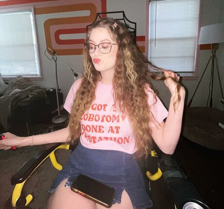 Fiona Cauley erotic model picture