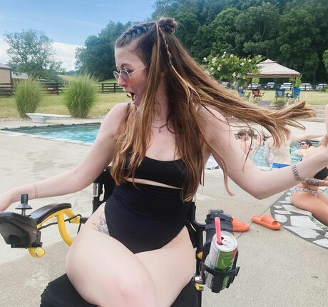 Fiona Cauley model free pic