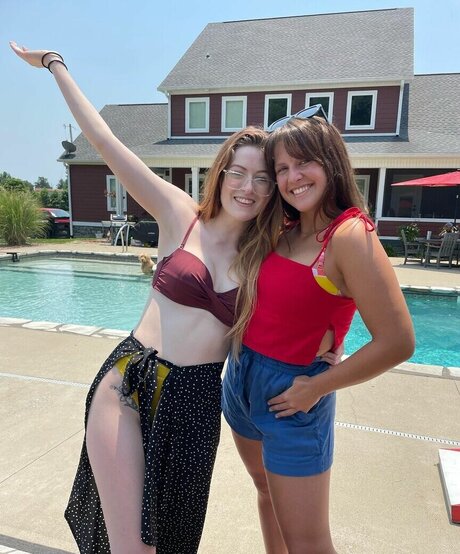 Fiona Cauley pretty star pictures