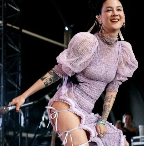 Japanese Breakfast hot actress images