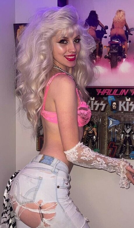 Vintagevixen80s pornstar pretty img