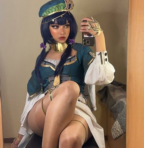 Brokuroos model top pic