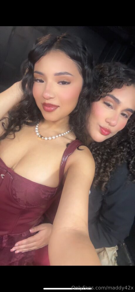 Maddy42x model naked galleries