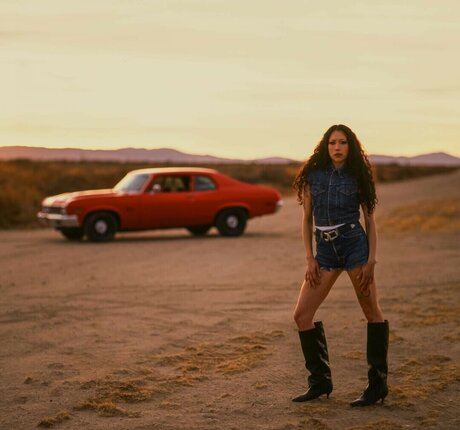 Sasami Ashworth beautiful actress photo