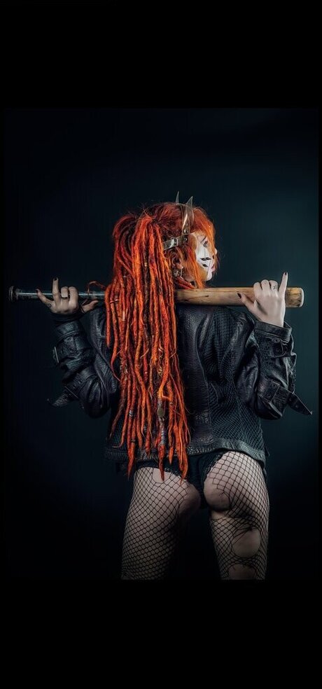 Mary Deweirdo best actress pics