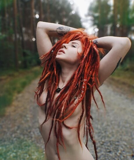 Mary Deweirdo erotic actress pictures