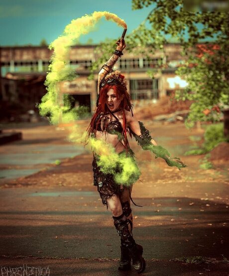 Mary Deweirdo art actress images