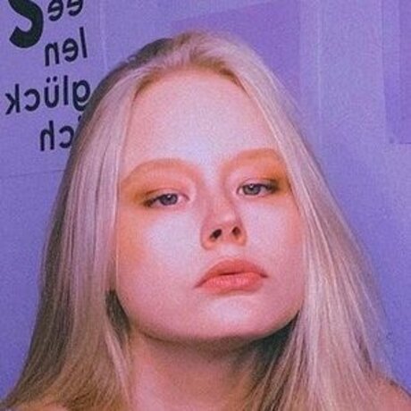 Marieejoan nudes model img