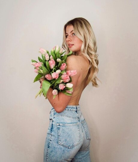 Vallixpauline adult star archive