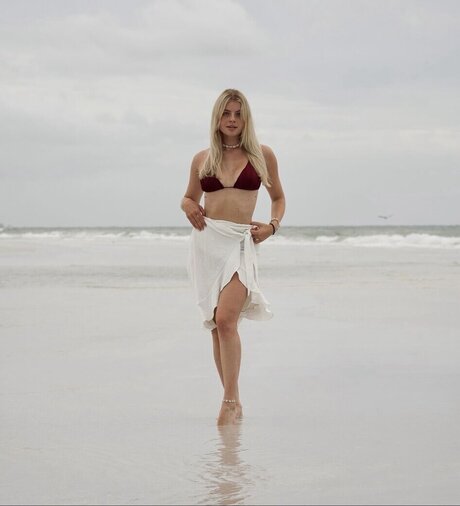 Vallixpauline adult star galleries