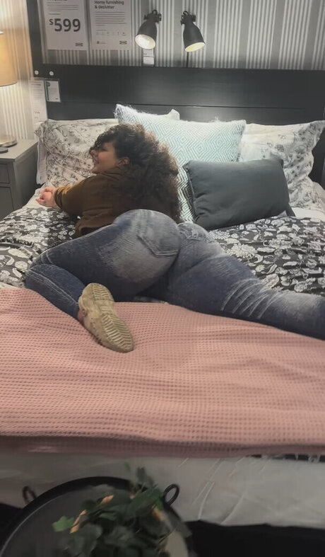 Shainarae pornstar high quality image