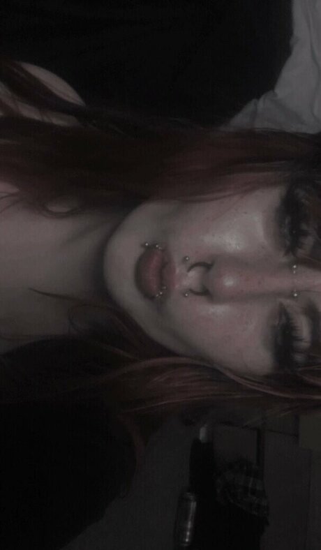 Livdracula star nude photo