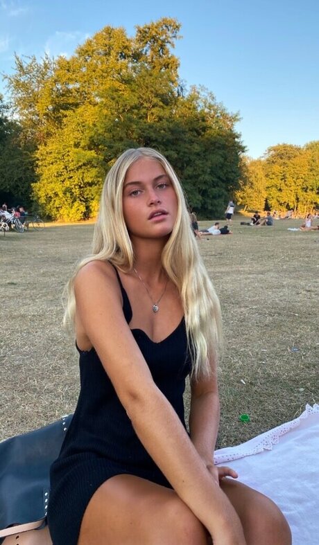 Zoe Kaeppele Profile pic