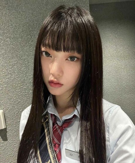 Haerin pornographic actress pics