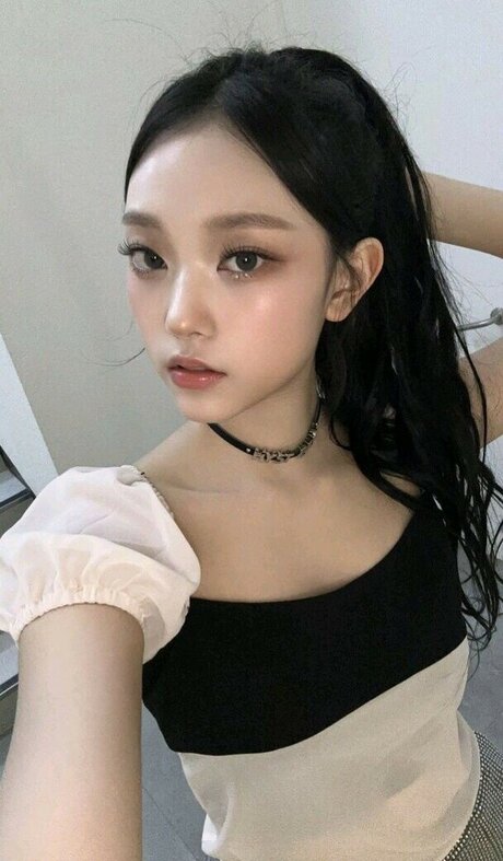 Haerin pornstar art images