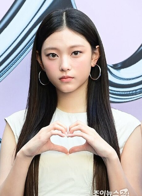 Haerin sexy pornstar images