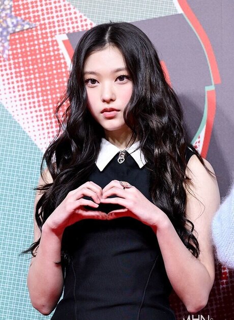 Haerin nice pornstar pic