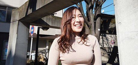 Sana Minami star beautiful pictures