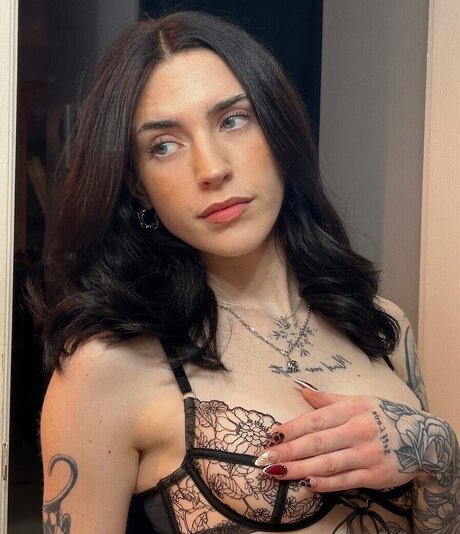 sadieeden_ model xxx pictures