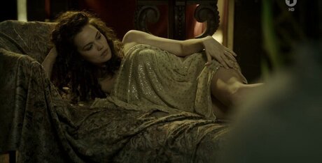 Emilia Sch le star free images