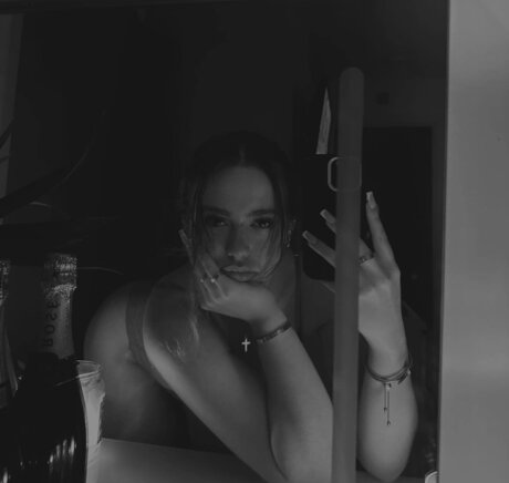 Olivia Alex star nudes gallery